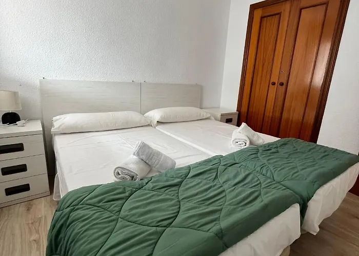 Appartement Service Lazaro- Aguamarina 14 *