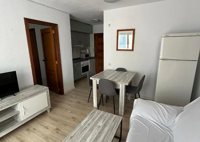 Service Lazaro- Aguamarina 14 Appartement